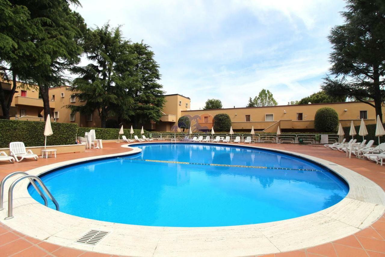 Appartamenti La Madonnina Peschiera del Garda Exterior foto