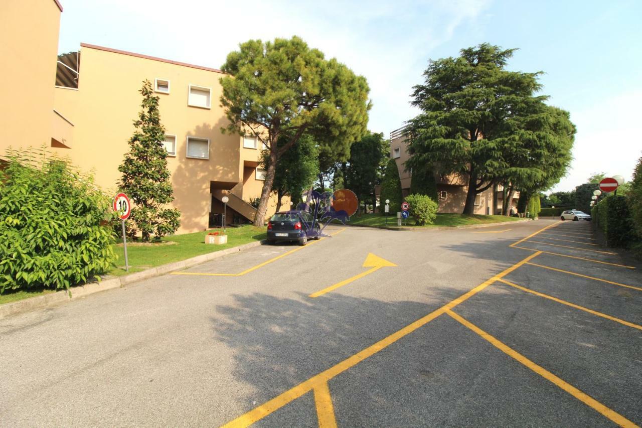Appartamenti La Madonnina Peschiera del Garda Exterior foto